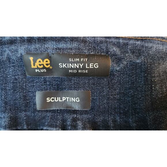 Lee Sculpting Slim Fit Slim Skinny Leg Pullon Jeans Womens 18W Mid Rise - Picture 11 of 11